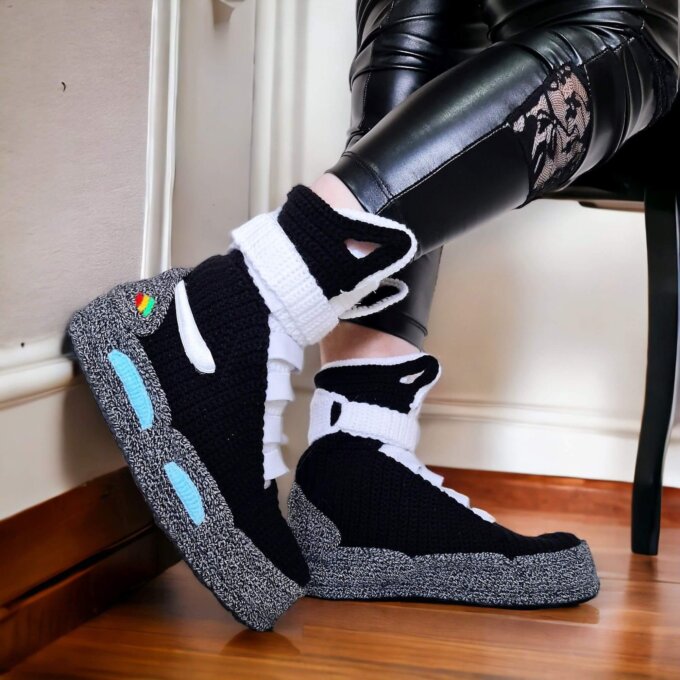 Black Air Mag Sneakers Slippers