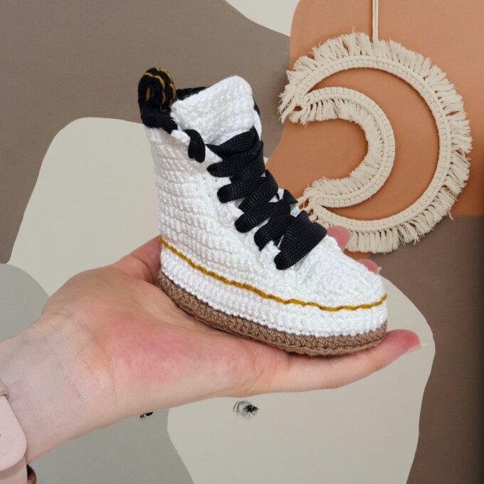 Classic Baby Combat White Punk Boots