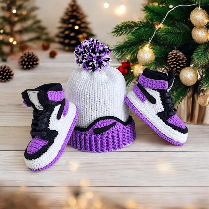 Crochet Baby Jordans Style Booties & Beanie Set Crochet Baby Jordans Style Booties & Beanie Set