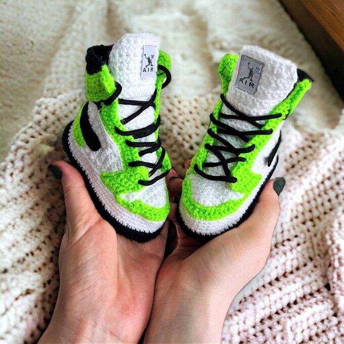 Crochet Sneaker Booties for Babies