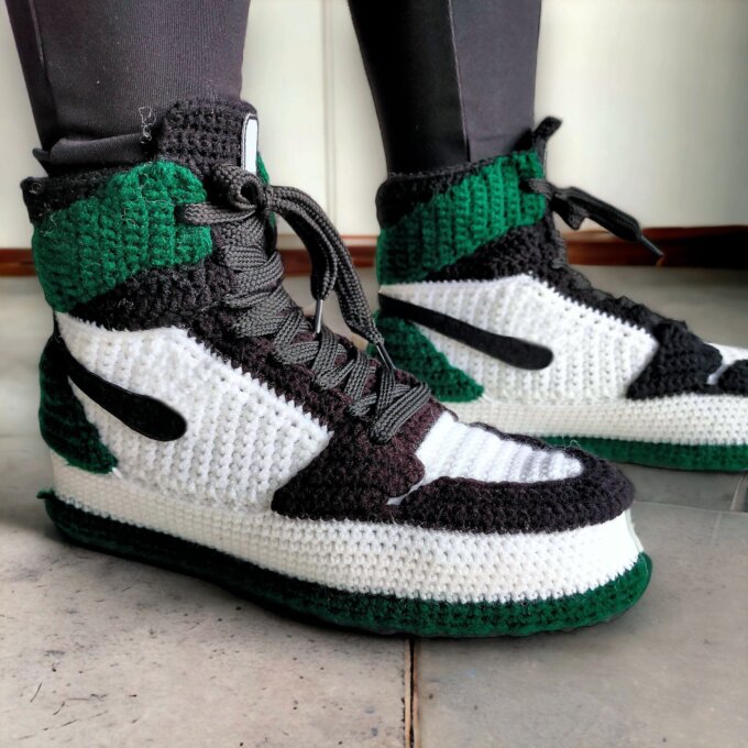 Emerald Green Crochet Slippers Emerald Green Crochet Slippers