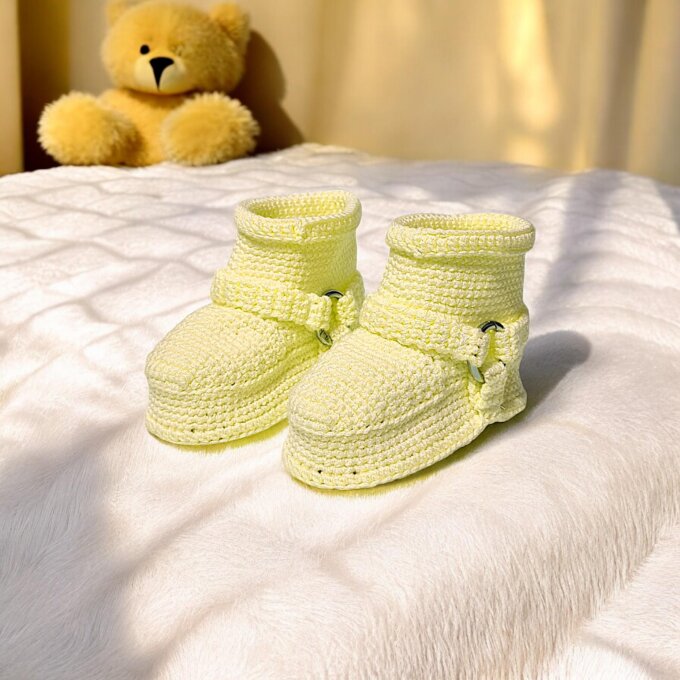 Gender-Neutral Yellow Baby Booties