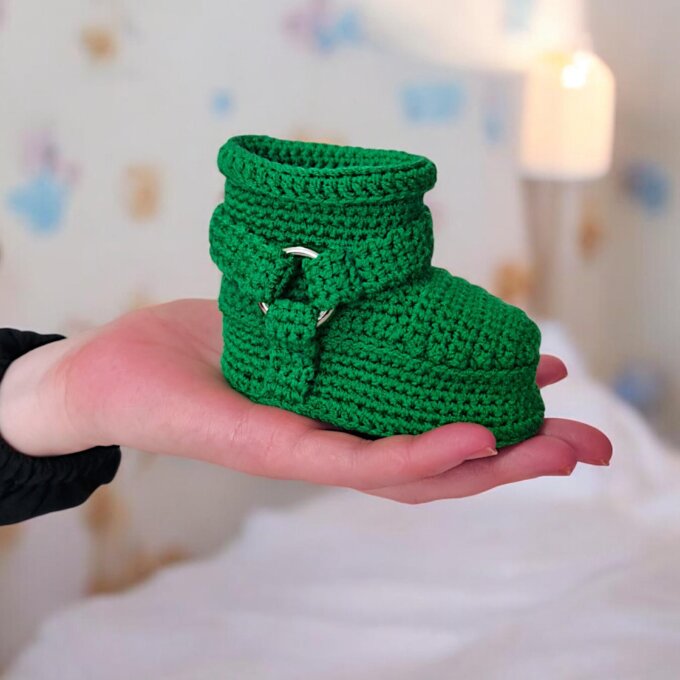 Green Crochet Baby Booties Green Crochet Baby Booties