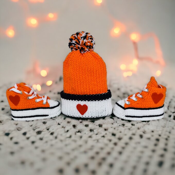 Hand Knitted Baby Girl/Boy Orange Booties/Beanie Set Hand Knitted Baby Girl/Boy Orange Booties/Beanie Set