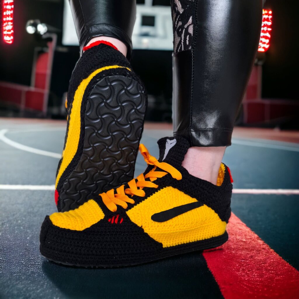 Basketball Custom Kobe Sneakers - view 3