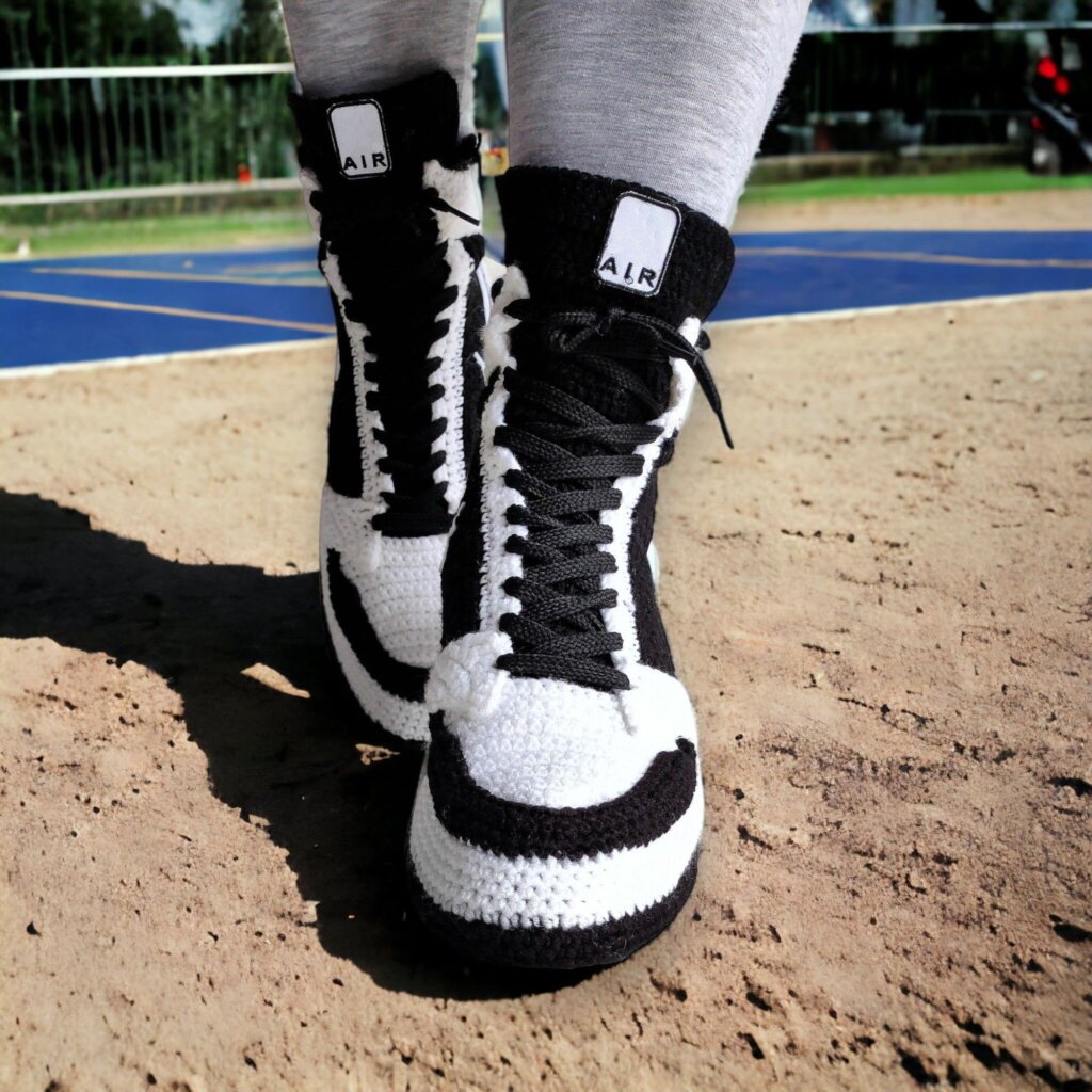 Retro Custom Sneakers Slippers - view 4