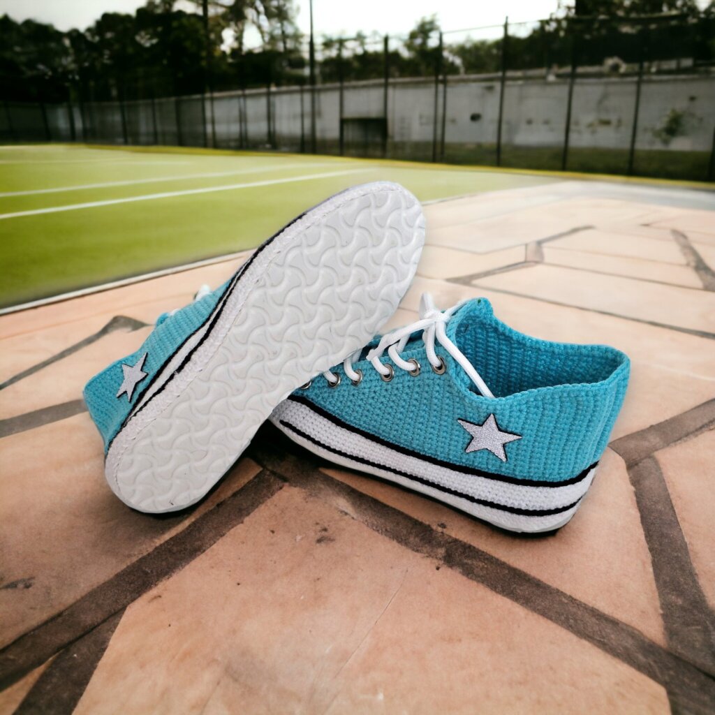 Navy Blue Low Top Sneakers Slippers - view 3