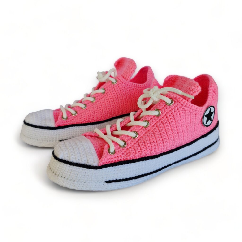 Stylish Pink Crochet Shoes - view 5