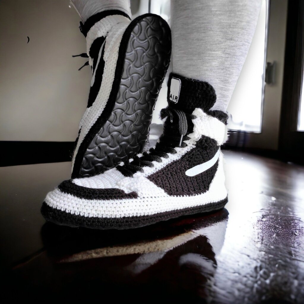 Retro Custom Sneakers Slippers - view 3