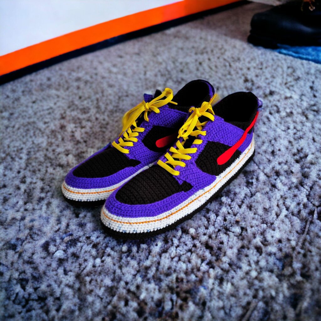 Multicolor Low Top Sneakers Slippers - view 4