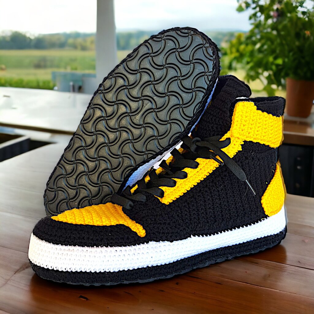 Jordan Custom Knitted Sneakers Slippers - view 4 Jordan Custom Knitted Sneakers Slippers - view 4