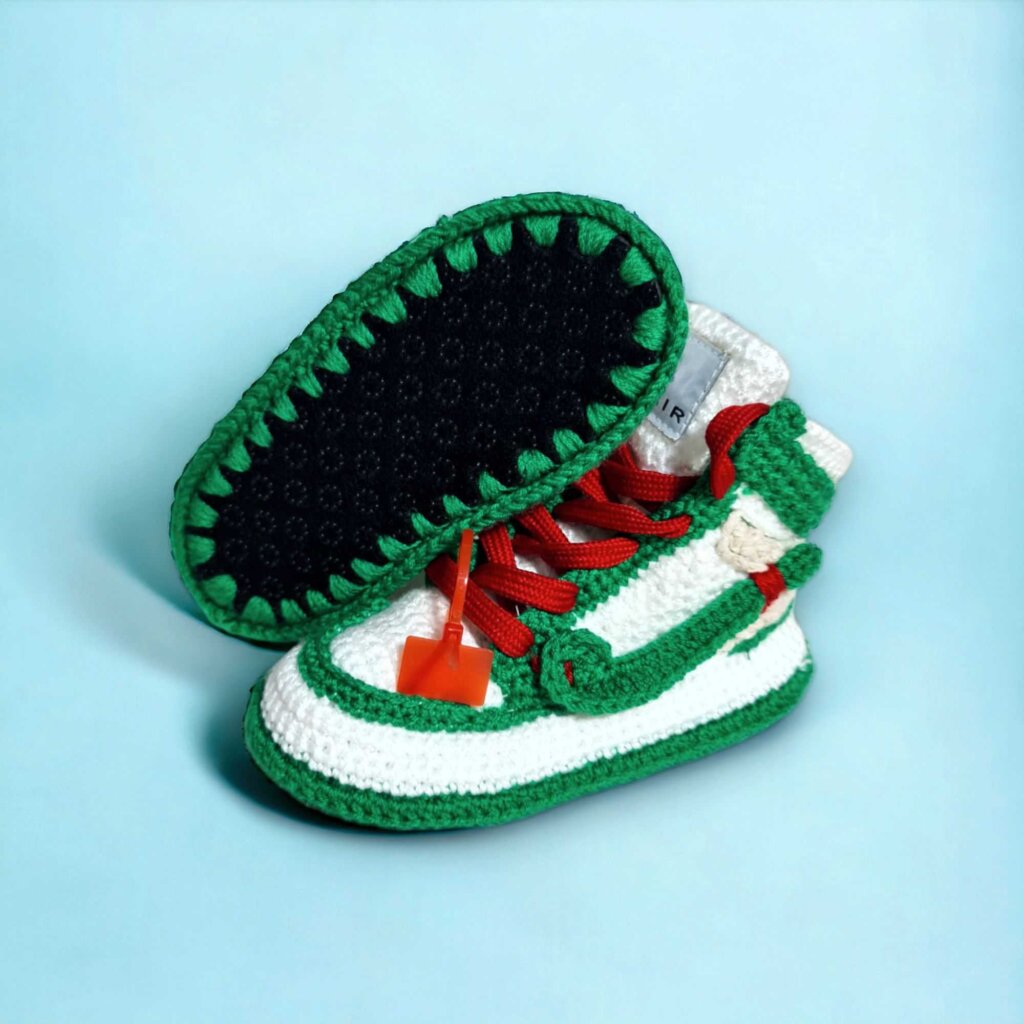 Crochet Baby Festive Christmas Green Booties Sneakers - view 5