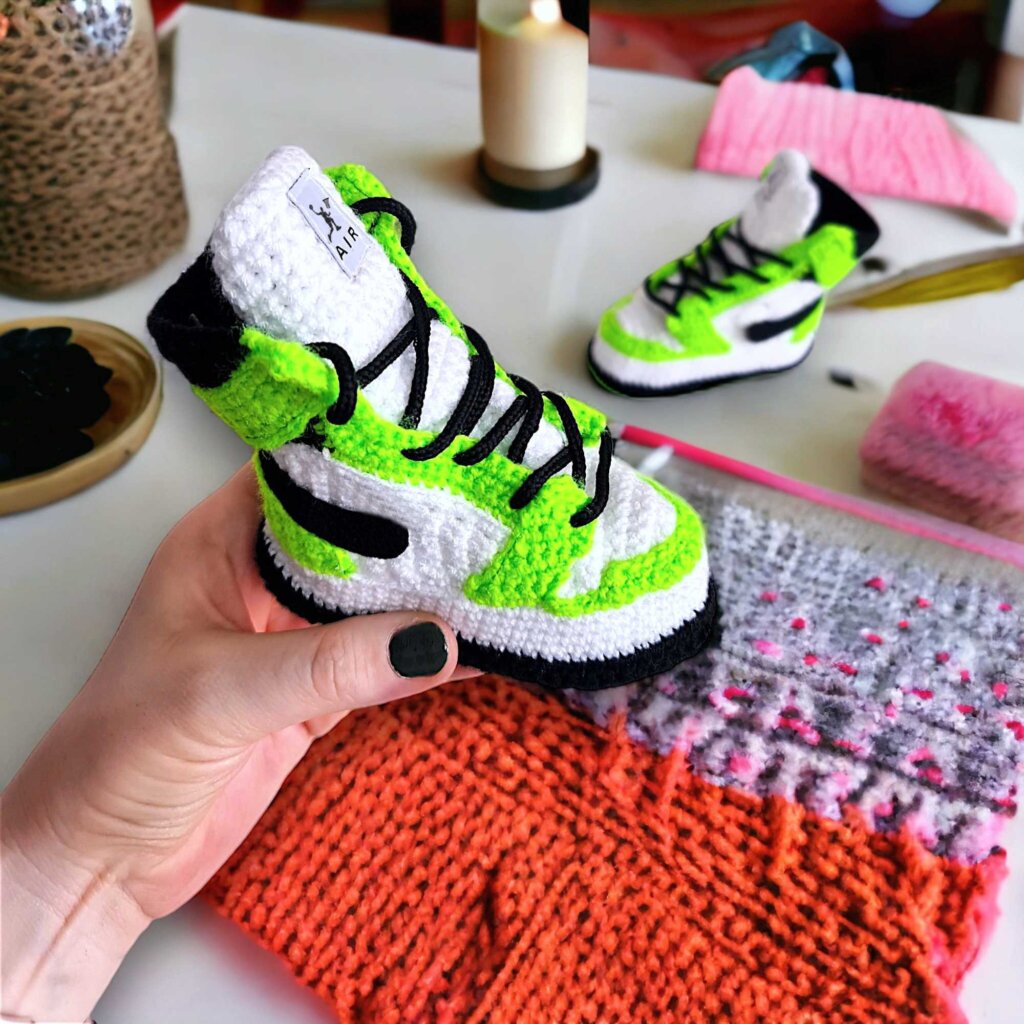 Crochet Sneaker Booties for Babies - view 3