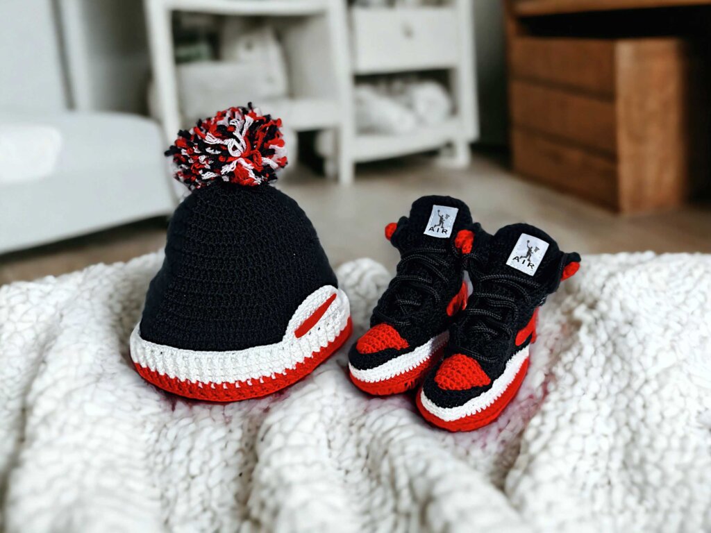 Crochet Baby Jordan Booties and Newborn Hat Set - view 4