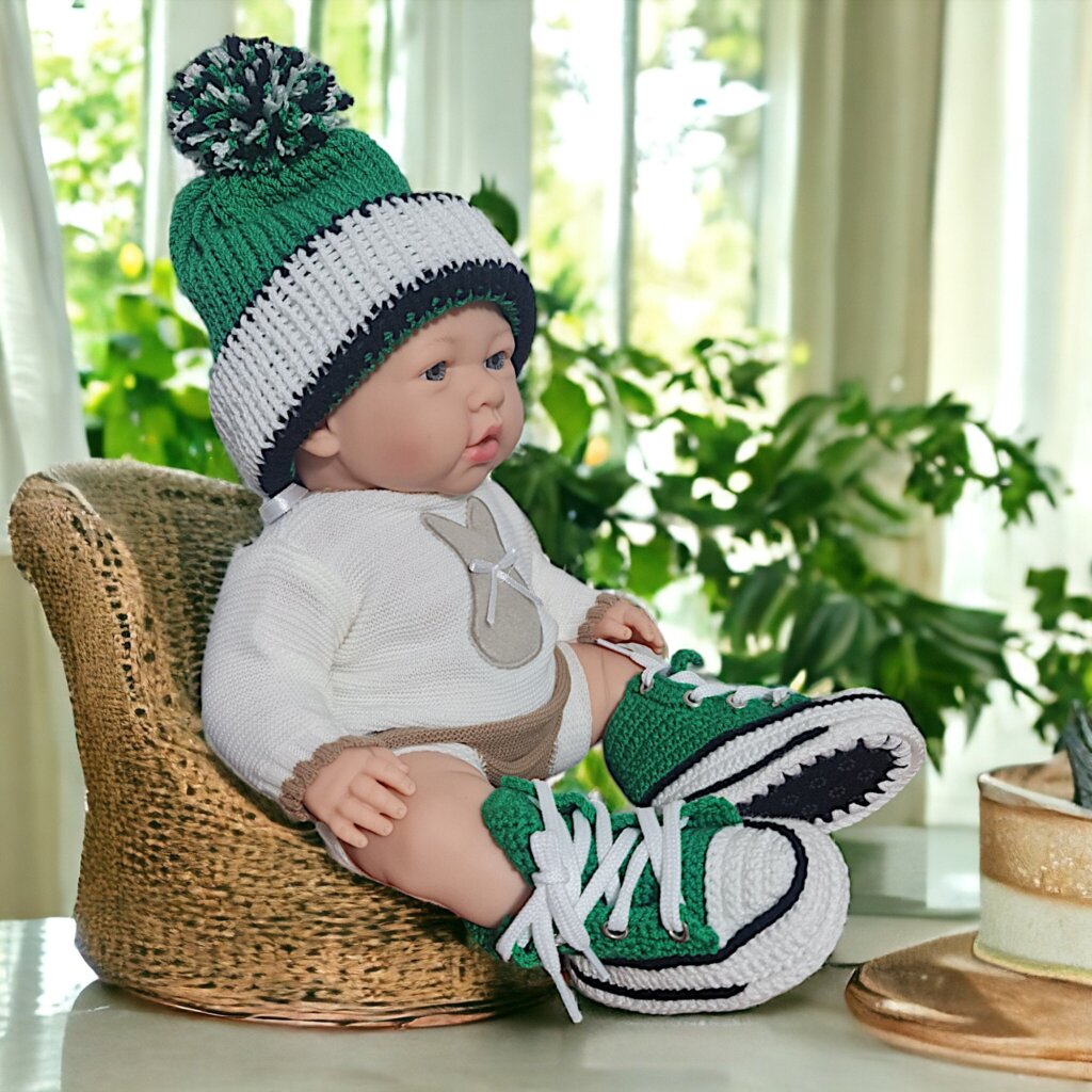 Green Baby Booties & Crochet Beanie - view 5
