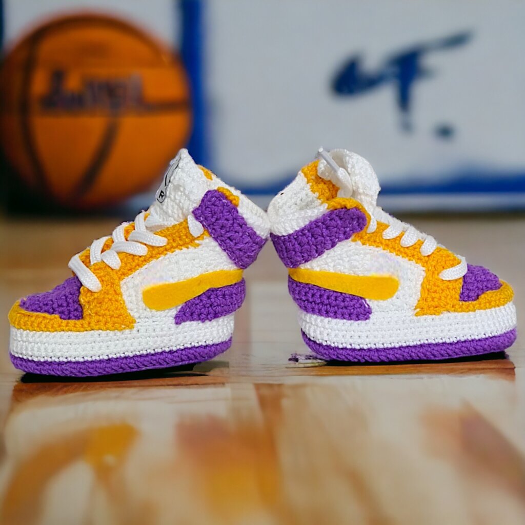 Baby Jordan-Style Booties - view 5