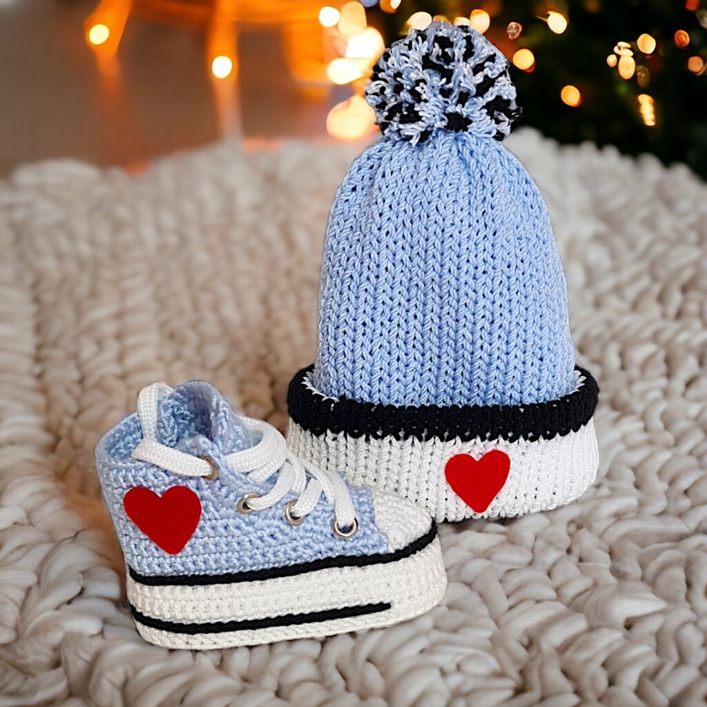 Turquoise Hand-Knitted Baby Booties & Beanie Set - view 5