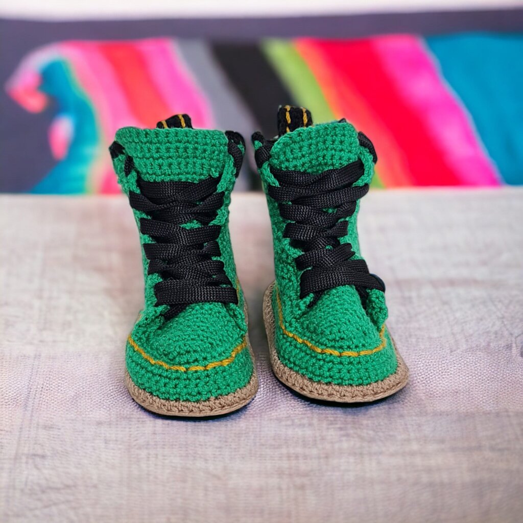 Crochet Baby Green Booties - view 4