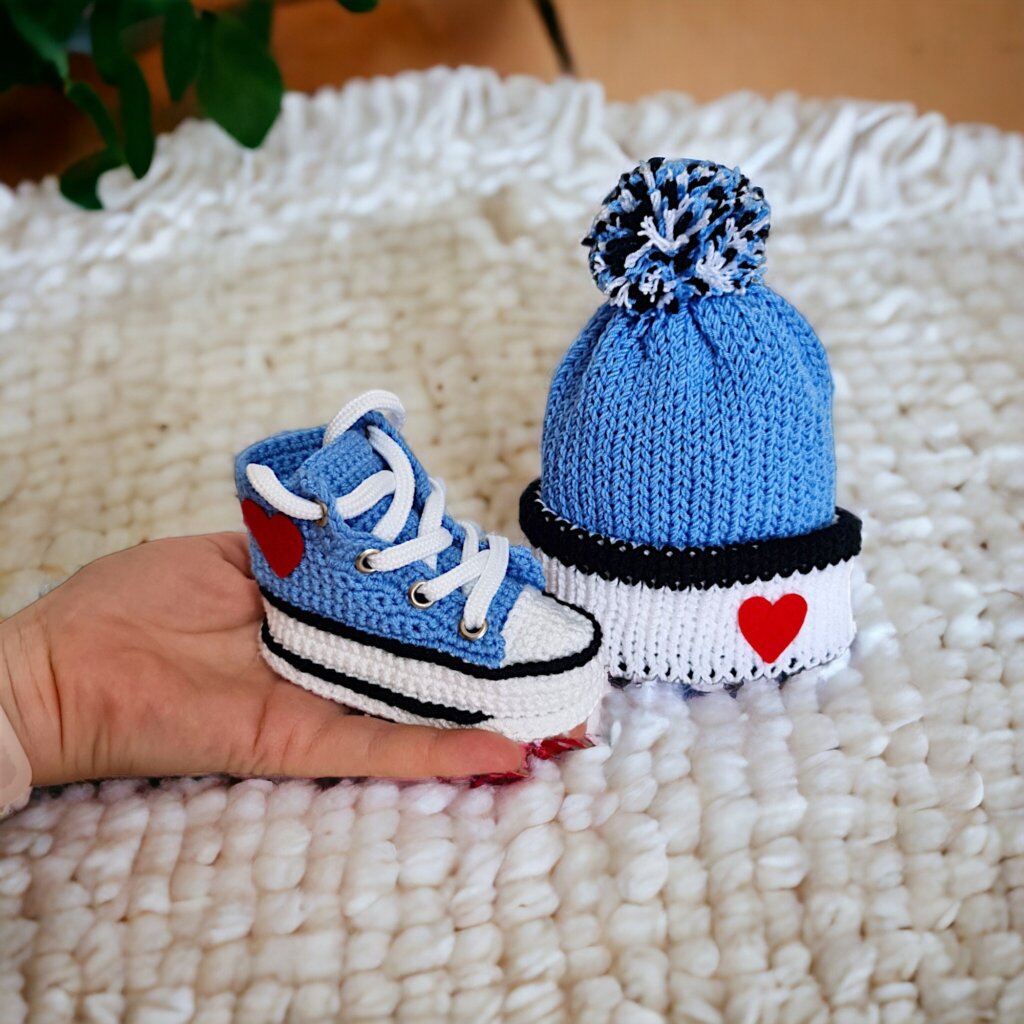 Organic Cotton Baby Blue Sneaker - view 2