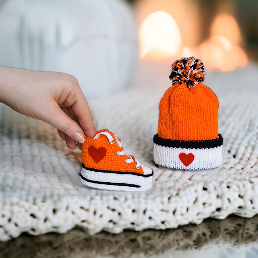 Hand Knitted Baby Girl/Boy Orange Booties/Beanie Set - view 3 Hand Knitted Baby Girl/Boy Orange Booties/Beanie Set - view 3