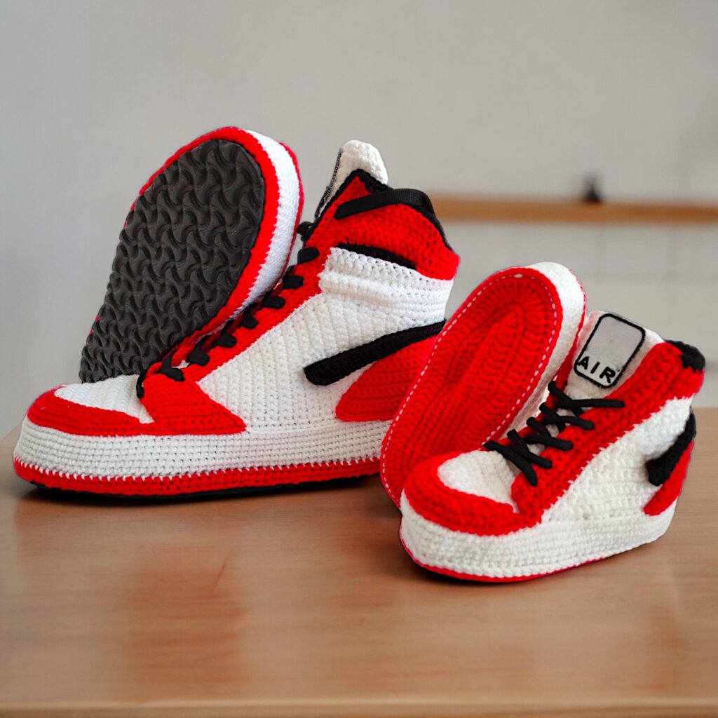 Jordan-Style Matching Sneakers - view 3