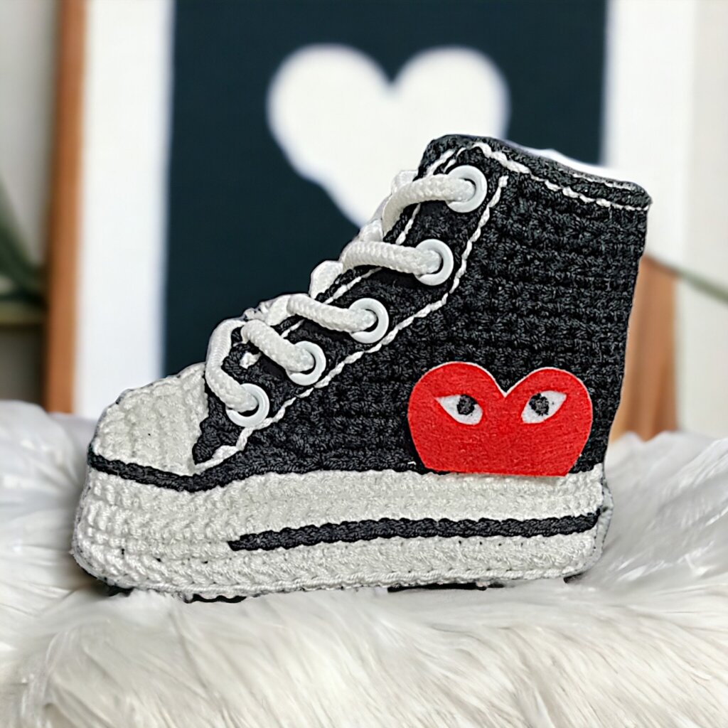 Crochet Baby Sneakers - view 4