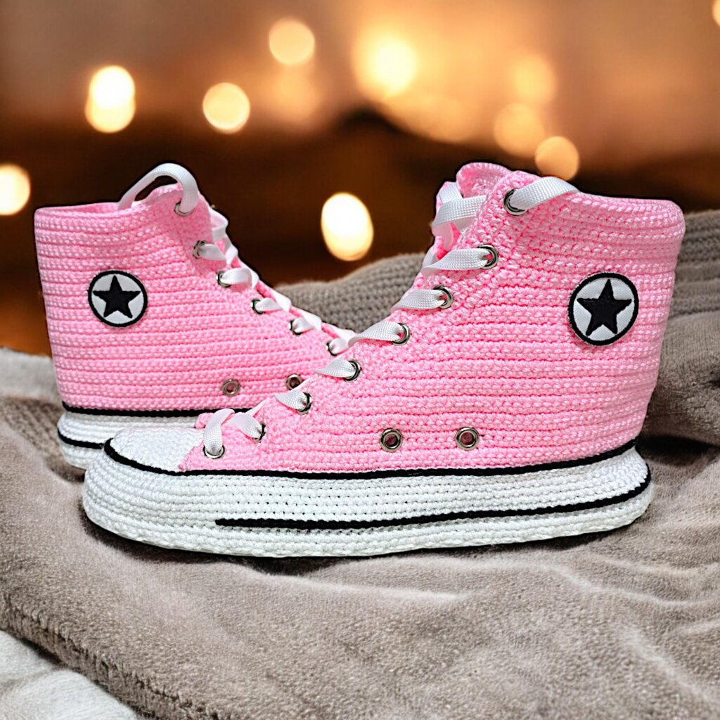 Crochet Converse-Style High-Top Sneakers Slippers - view 2