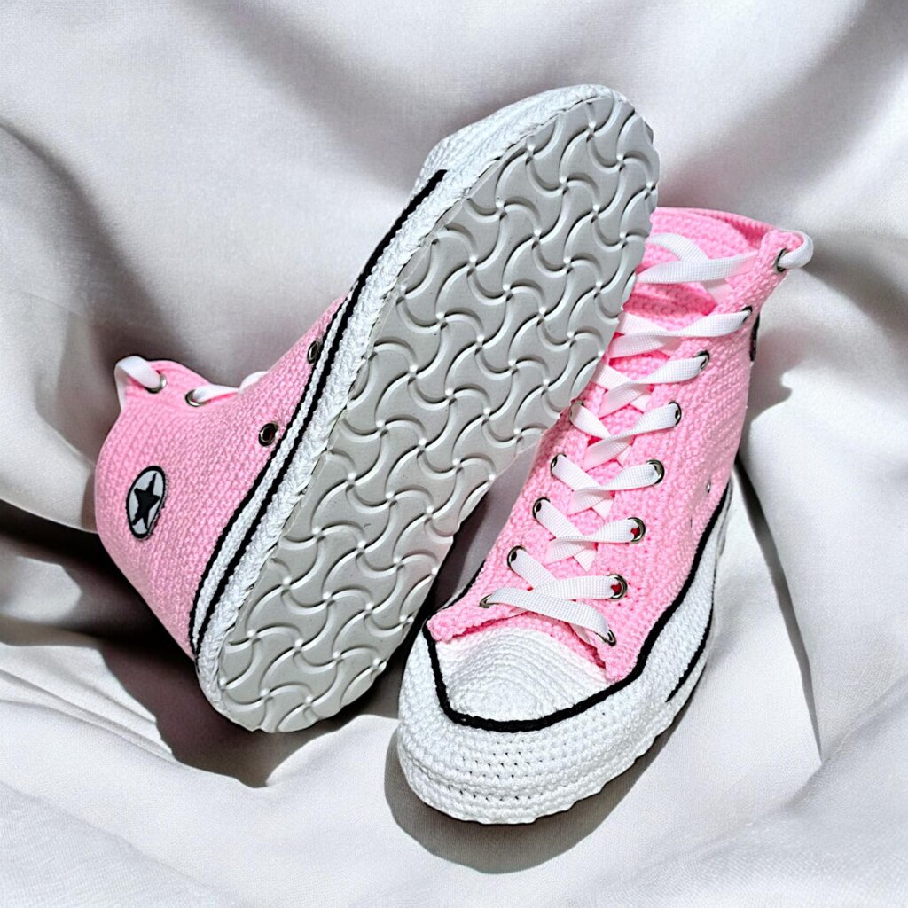 Crochet Converse-Style High-Top Sneakers Slippers - view 4