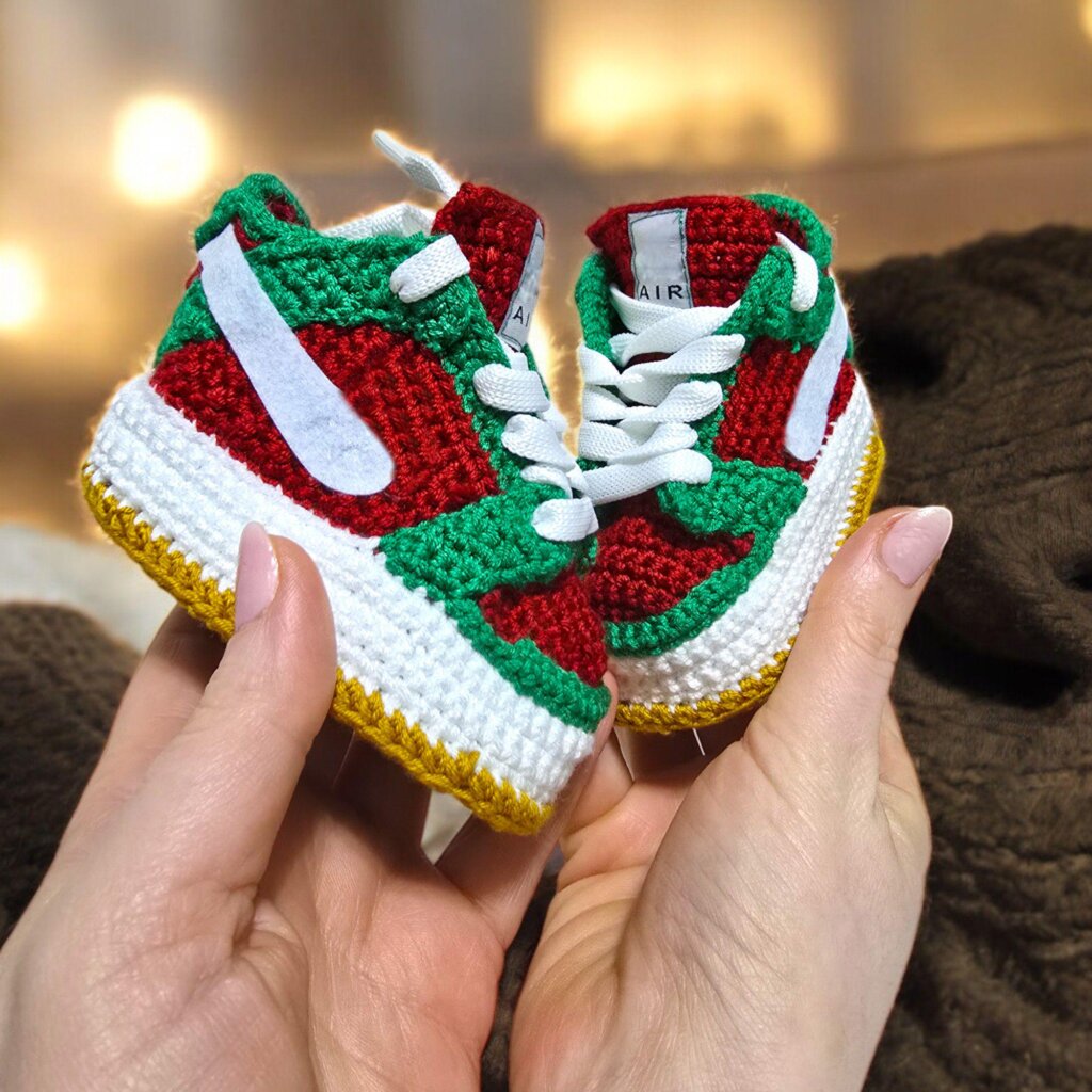Crochet Baby Jordan Sneaker Booties - view 4
