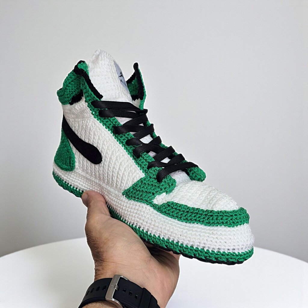 Jordan Crochet Retro Basketball High-Top Slippers - view 5 Jordan Crochet Retro Basketball High-Top Slippers - view 5