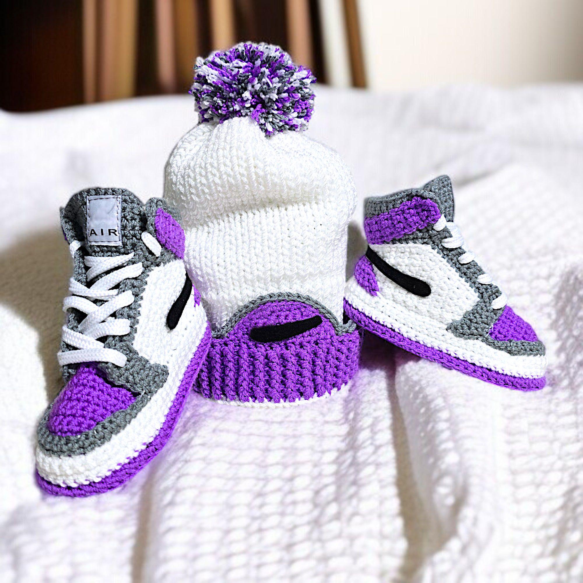 Crochet Baby Jordan Sneakers And Beanie Set | Purple Basketball Booties | Newborn Gift | Gender Neutral Baby Outfit | Custom Newborn Shoes