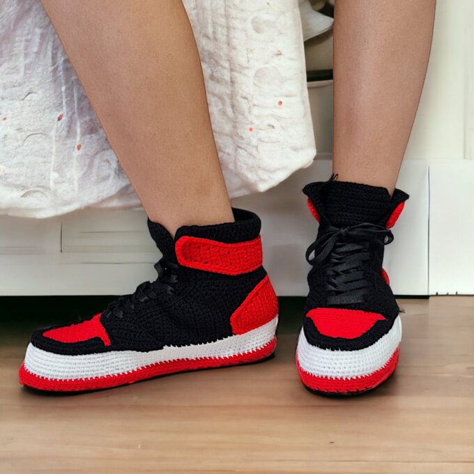 Jordan AJ1 Retro High Top Knitted Sneakers Jordan AJ1 Retro High Top Knitted Sneakers
