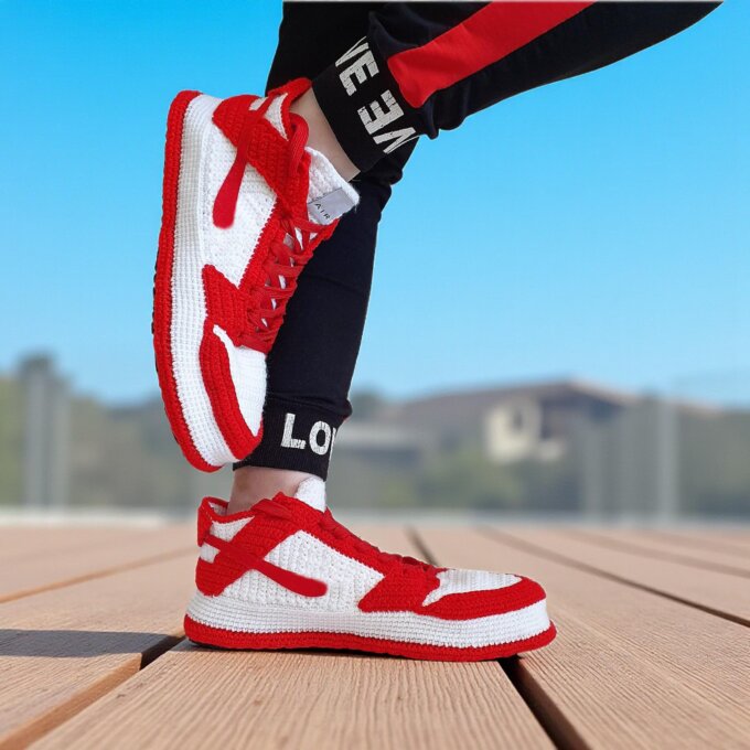 Jordan Crochet Kinit Sneaker