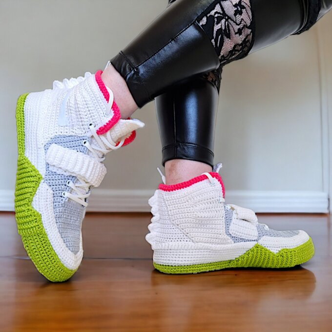 Kanye-Style Knitted Sneaker Slippers in Wolf Grey/Pure Platinum