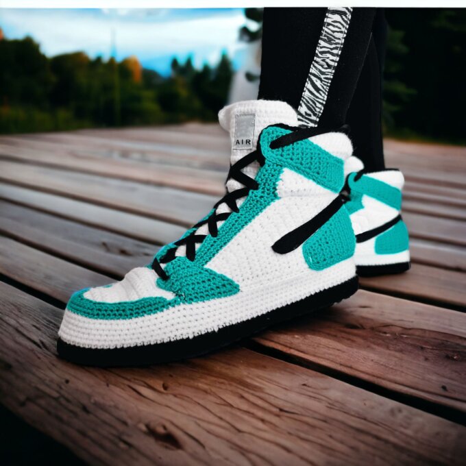 Lucky Green Sneakers Slippers