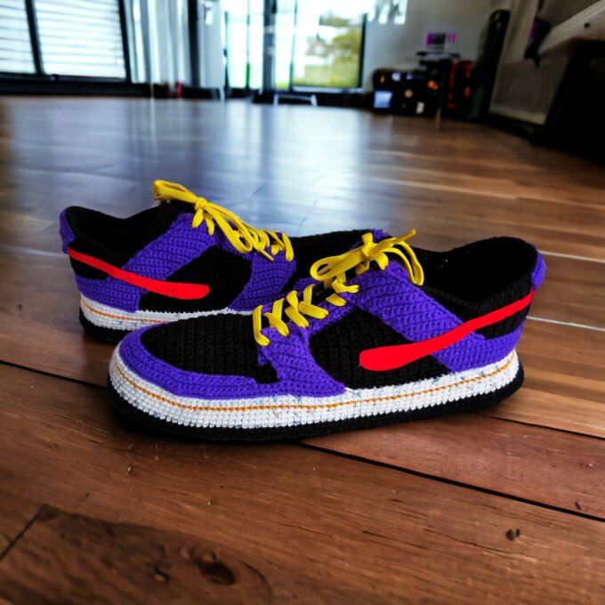Multicolor Low Top Sneakers Slippers