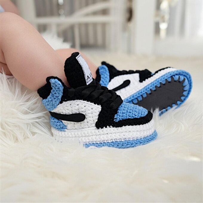 UNC Blue Crochet Baby Jordan Booties